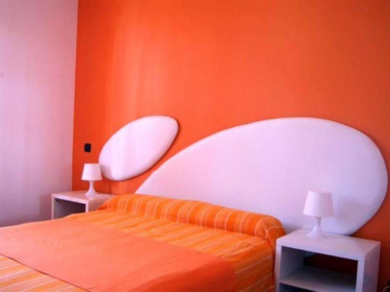 Apartamentos Cordial Judoca Beach (Adults Only) Плайя-дель-Инглес Экстерьер фото